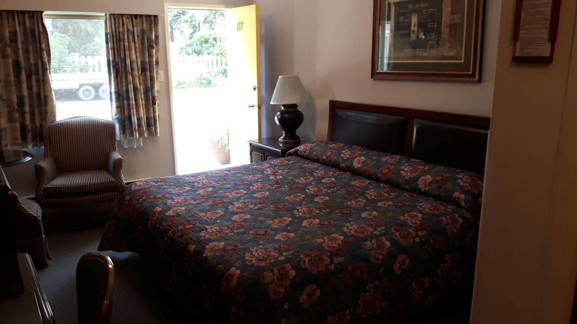 Inntowne Motel II Хоуп Экстерьер фото
