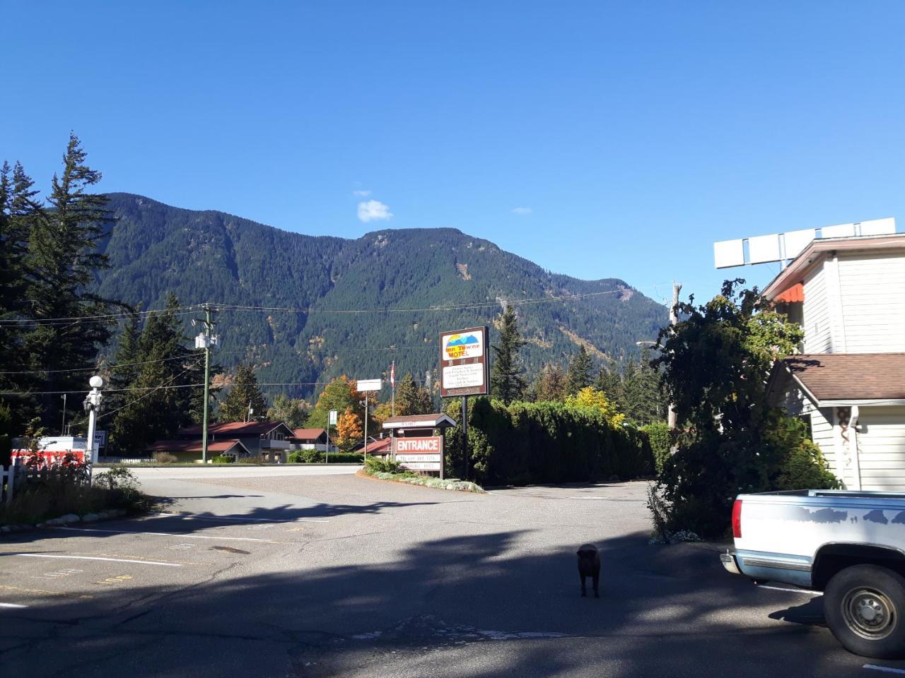 Inntowne Motel II Хоуп Экстерьер фото